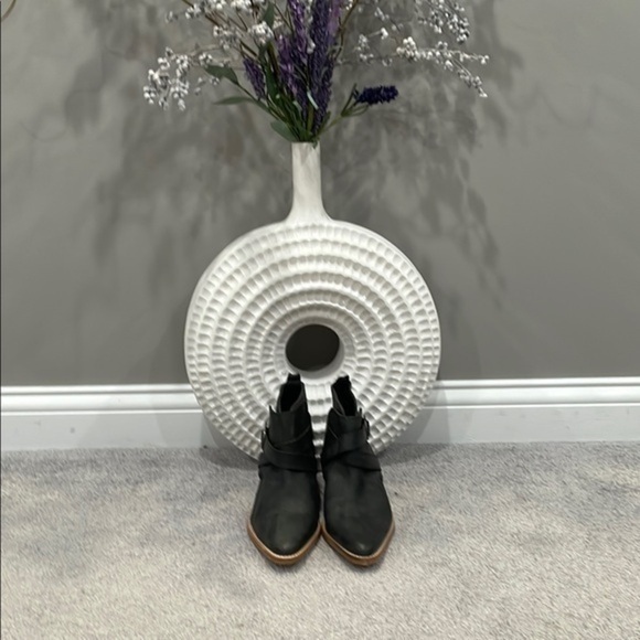 Free people Black Ankle Boots - Picture 1 of 8